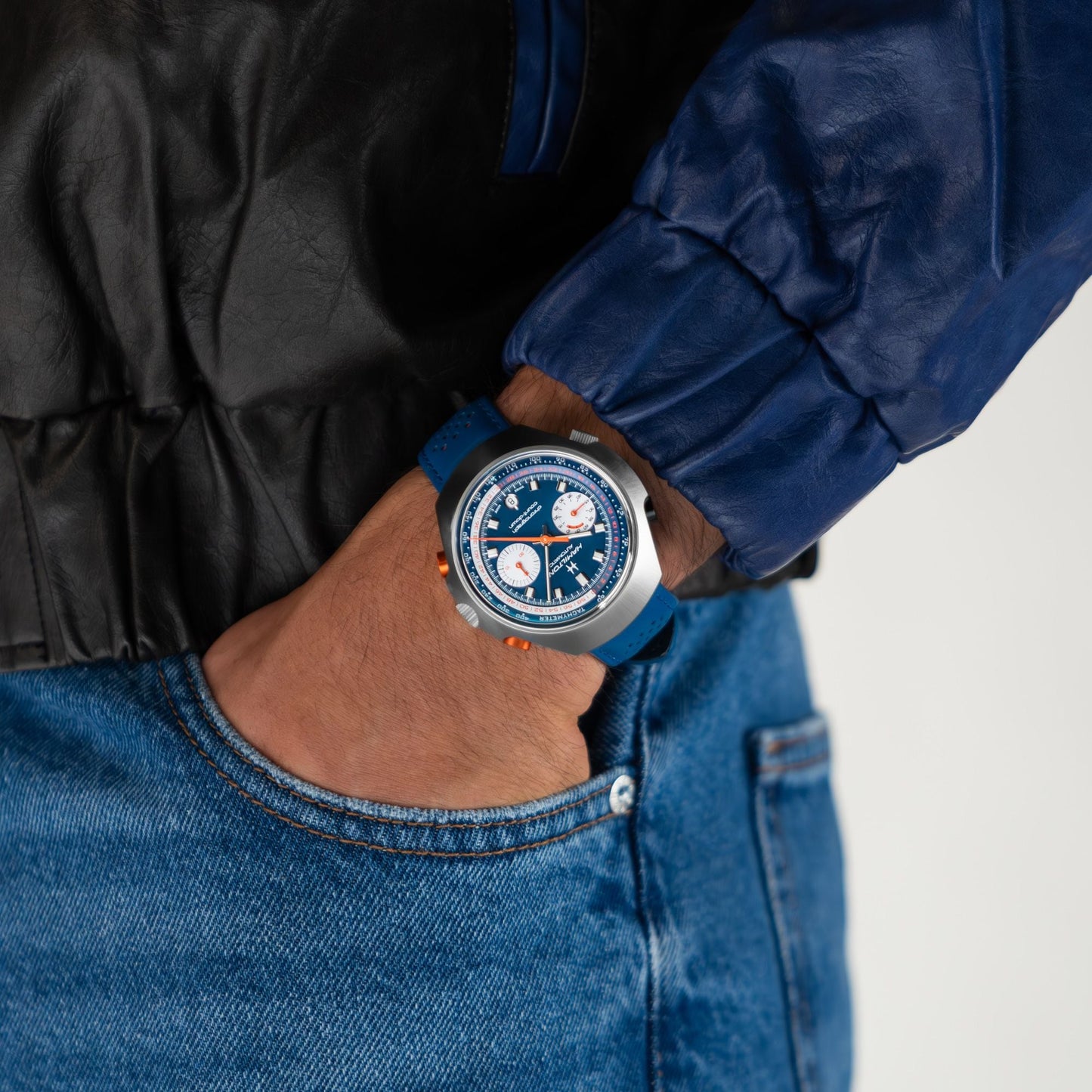 Hamilton American Classic
Chrono-Matic 50 Limited Edition 150 pcs
Automatic | 48mm x 52mm | H51606640
