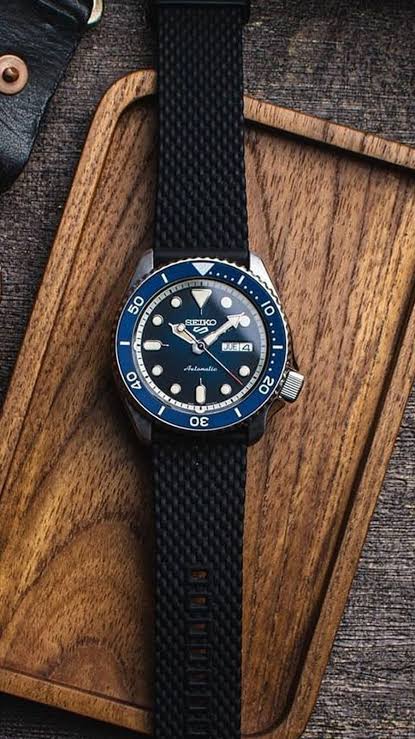 SEIKO 5 Sports SKX SERIES SRPD71K2