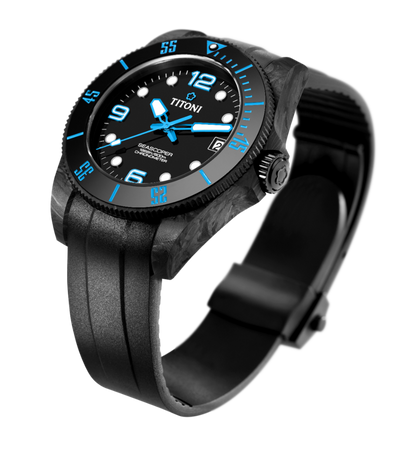 TITONI Seascoper 83600 C-BL-256                                42 mm, Carbon / black ceramic with blue font