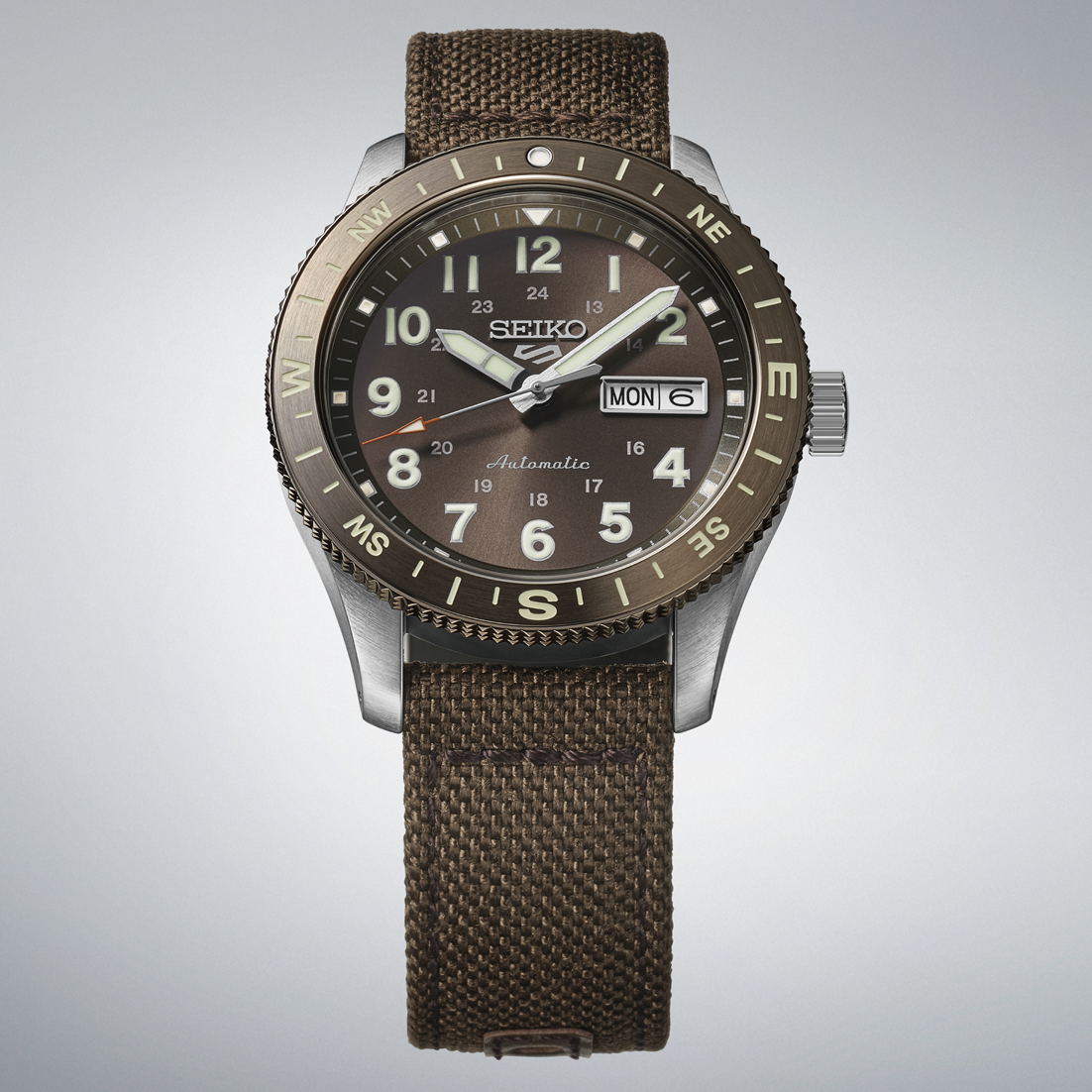 Seiko 5 Sports Field Series
HDB009K1