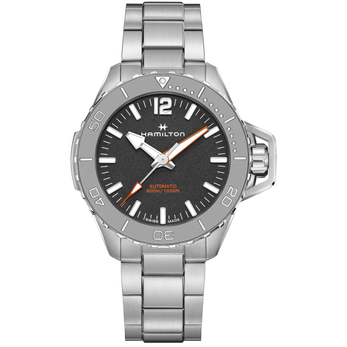 Hamilton Khaki Navy
Frogman Auto
Automatic | 46mm | H77815130
Ø 41mm
Ø 46mm