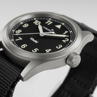 Hamilton Khaki Field
Quartz 38mm
Quartz | 38mm | H69401430