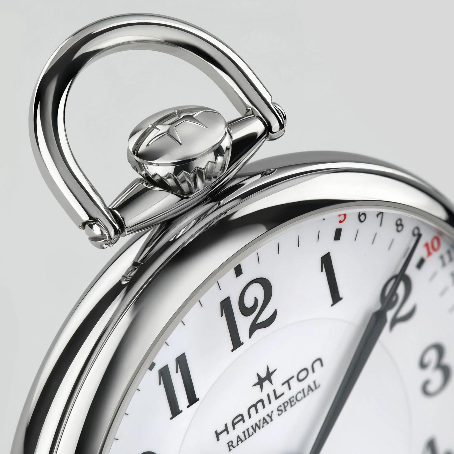 Hamilton American Classic
RailRoad Pocket Watch | Limited Edition
Mechanical | 50mm | H40819110