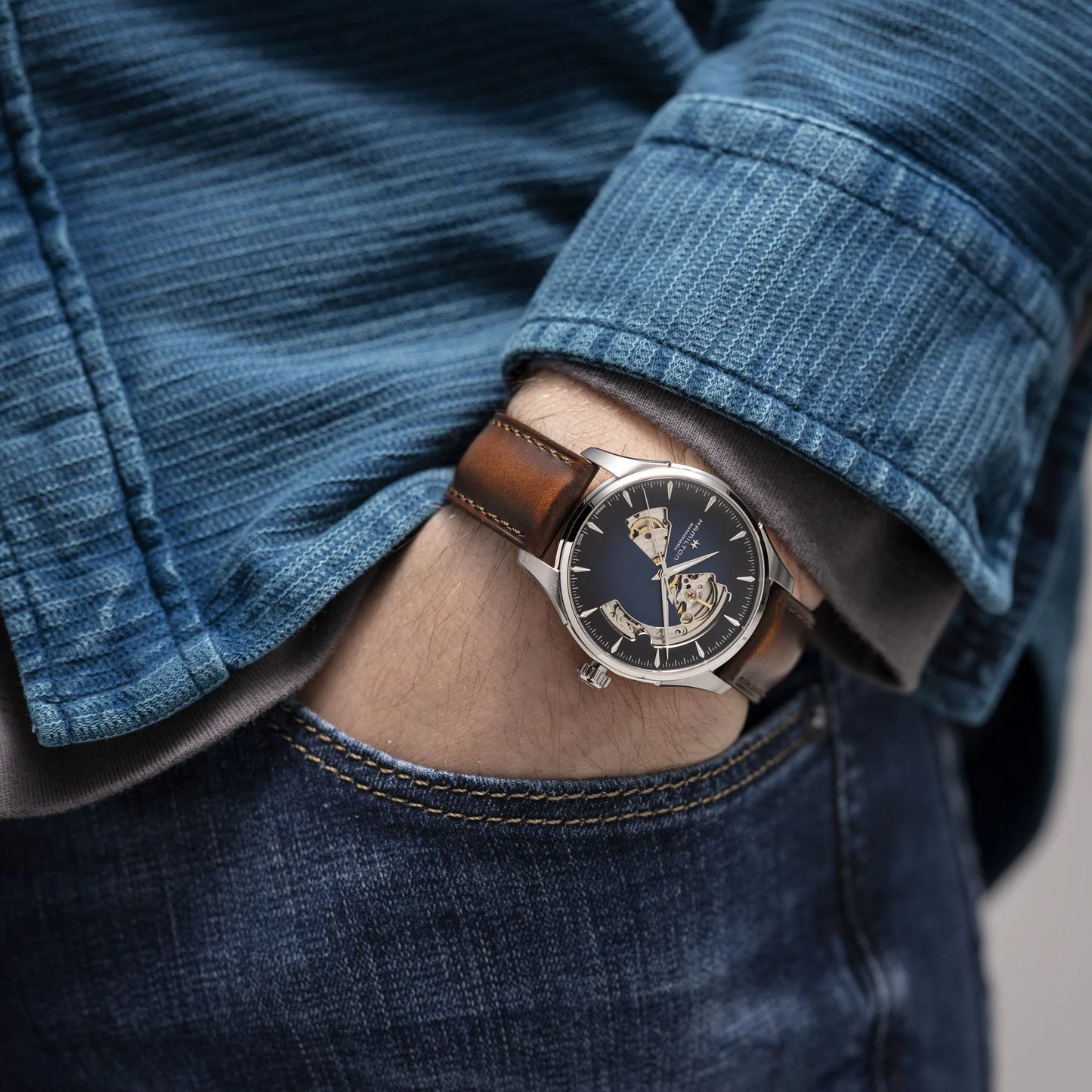 Hamilton Jazzmaster
Open Heart Auto
Automatic | 40mm | H32675540