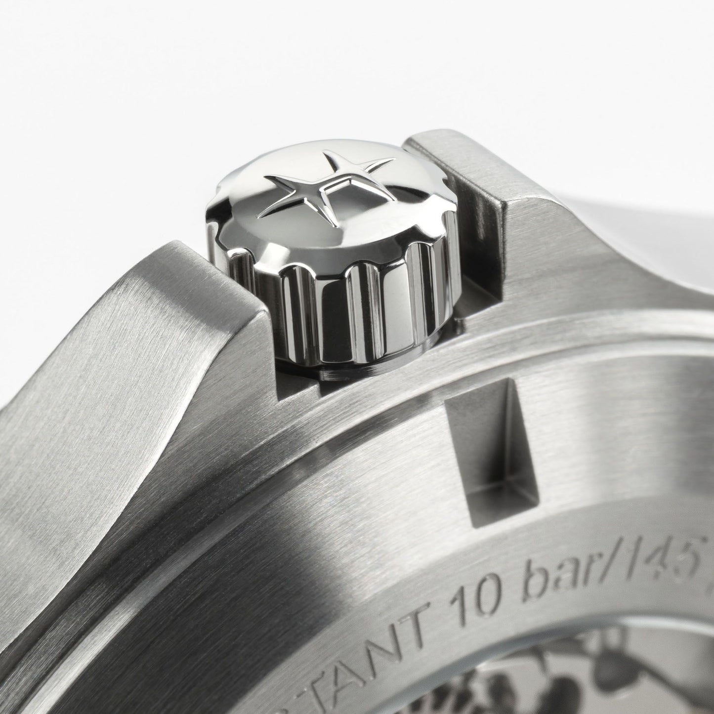 Hamilton Khaki Field
King Day-Date 40mm
Automatic | 40mm | H64475160