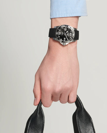 LONGINES HYDROCONQUEST 41mm  L3.781.4.56.9