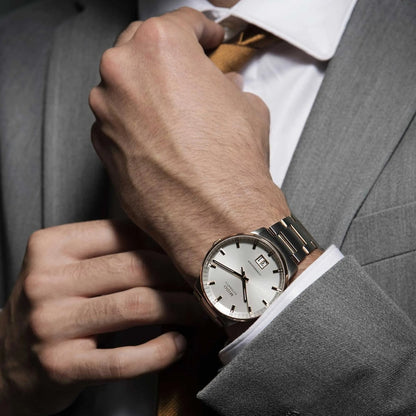 MIDO Commander Big Date
M021.626.22.031.00 - ∅ 42mm