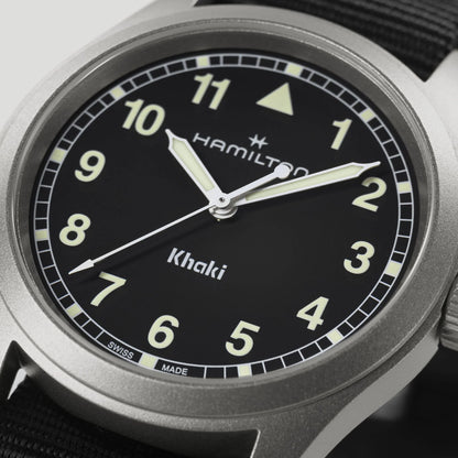 Hamilton Khaki Field
Quartz 38mm
Quartz | 38mm | H69401430