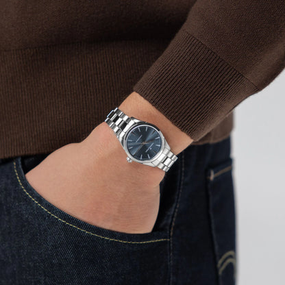 Hamilton Jazzmaster
Quartz 32 mm
Quartz | 32mm | H32301141