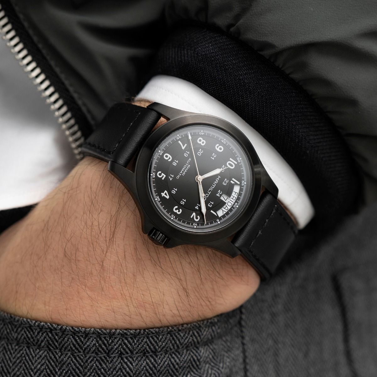 Hamilton Khaki Field
King Auto
Automatic | 40mm | H64465733