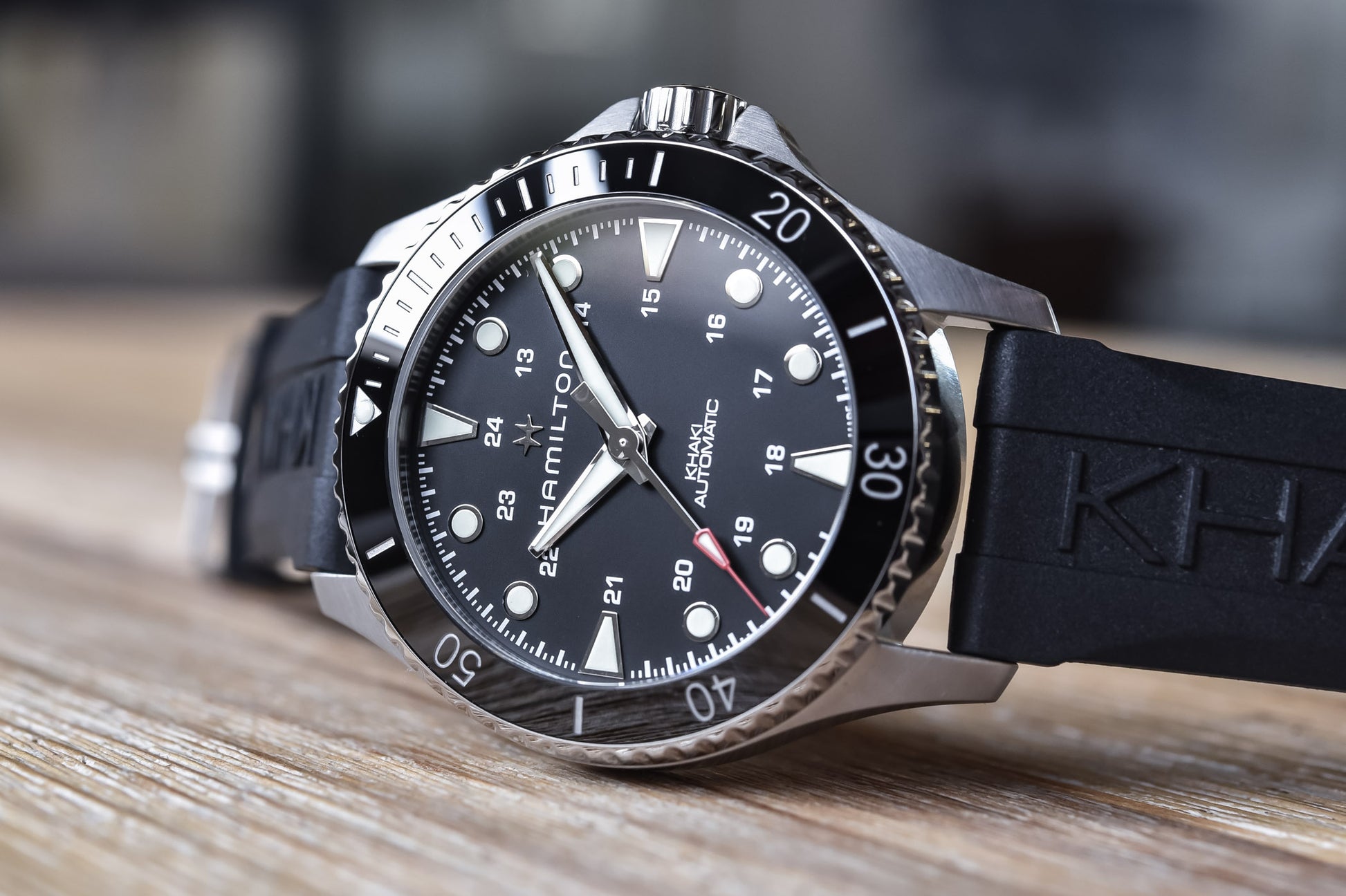 Hamilton navy khaki discount scuba